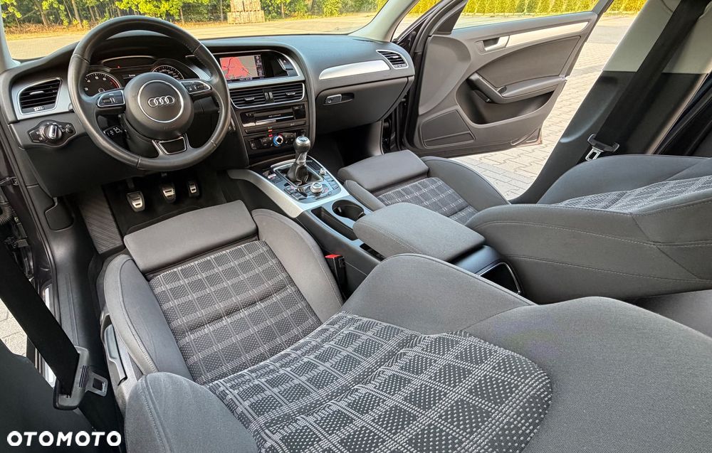 Audi A4 Avant 1.8 TFSI Attraction - 24