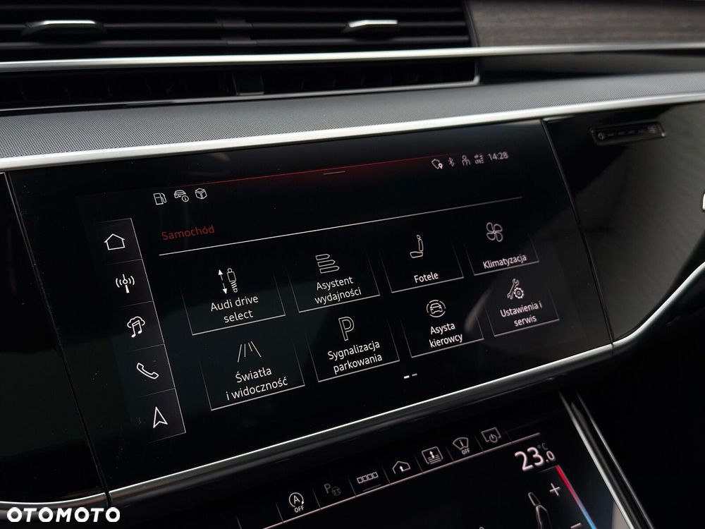 Audi A8 - 34