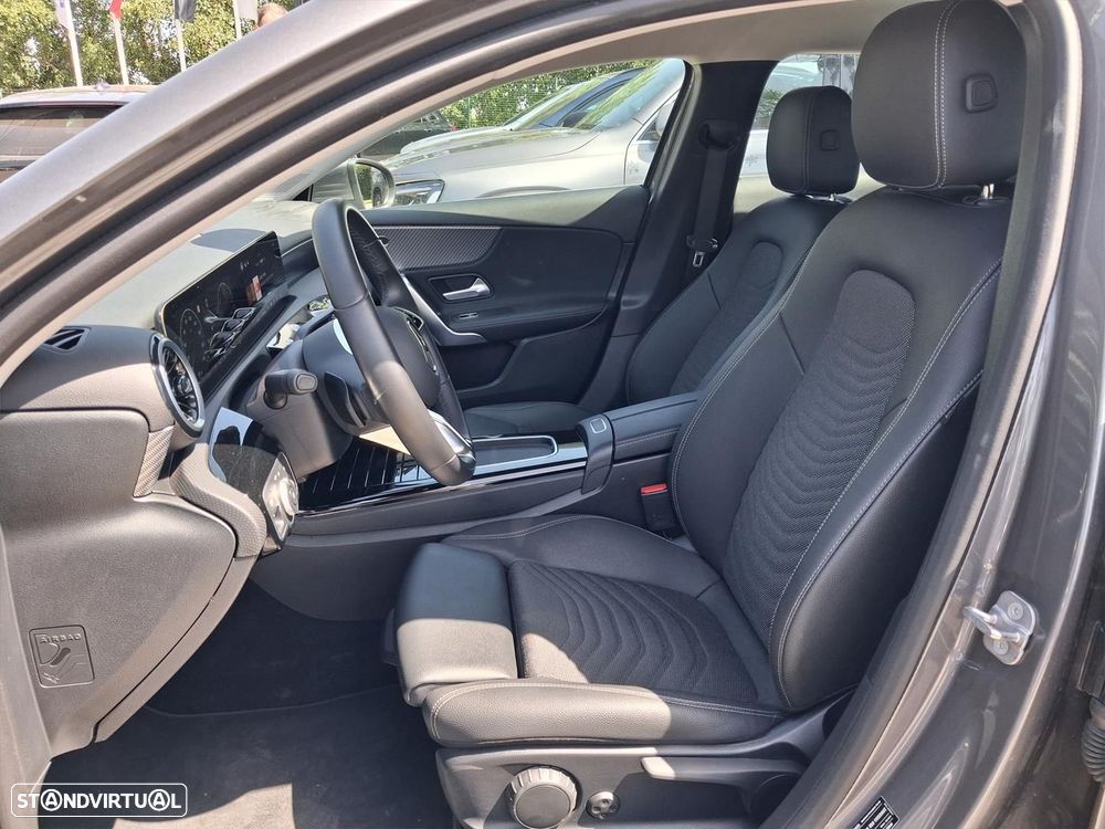 Mercedes-Benz A 250 e - 10