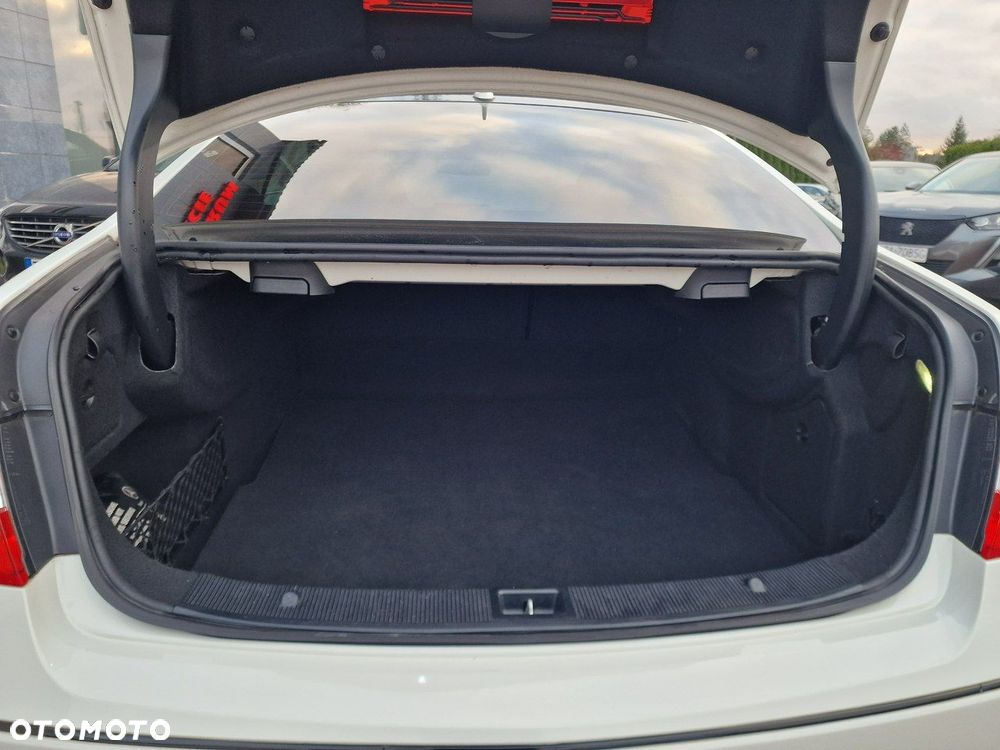 Mercedes-Benz Klasa E - 19