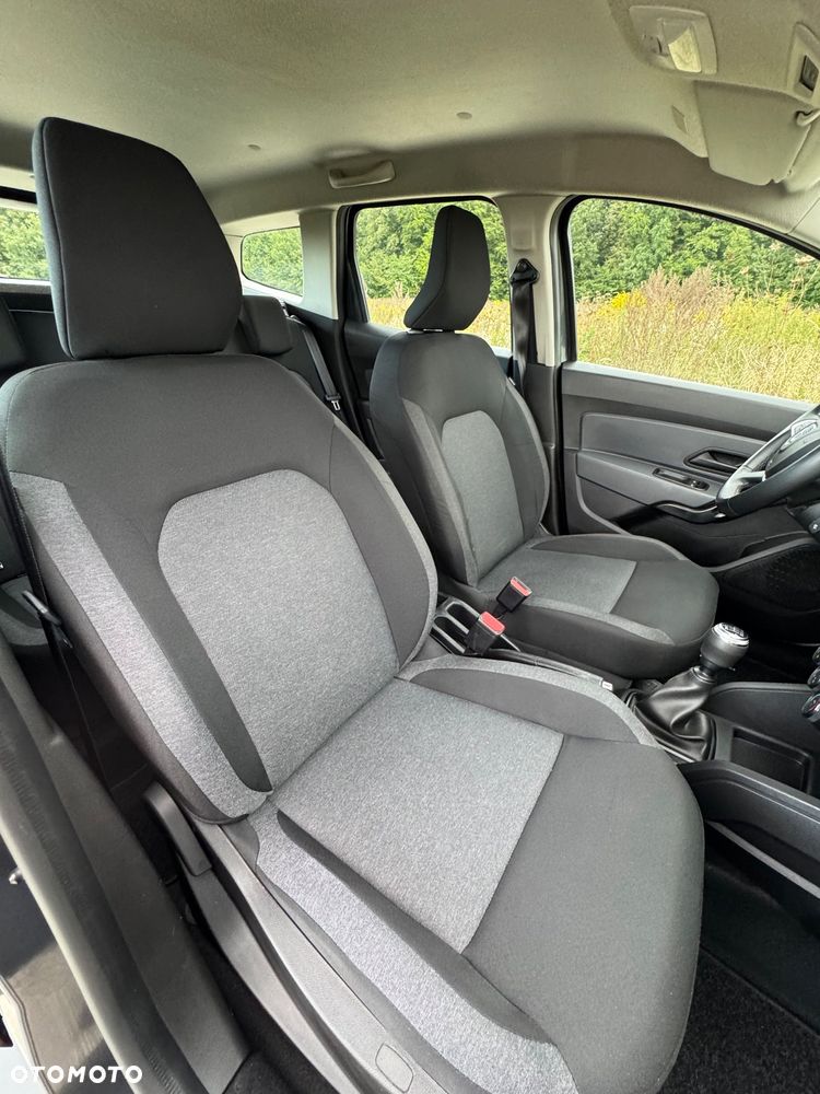 Dacia Duster 1.5 dCi Essential - 23