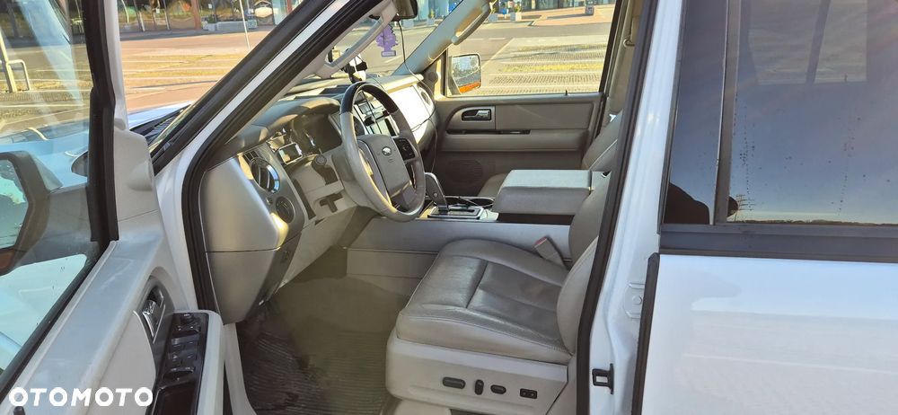 Ford Expedition 5.4 XLT 4WD - 9