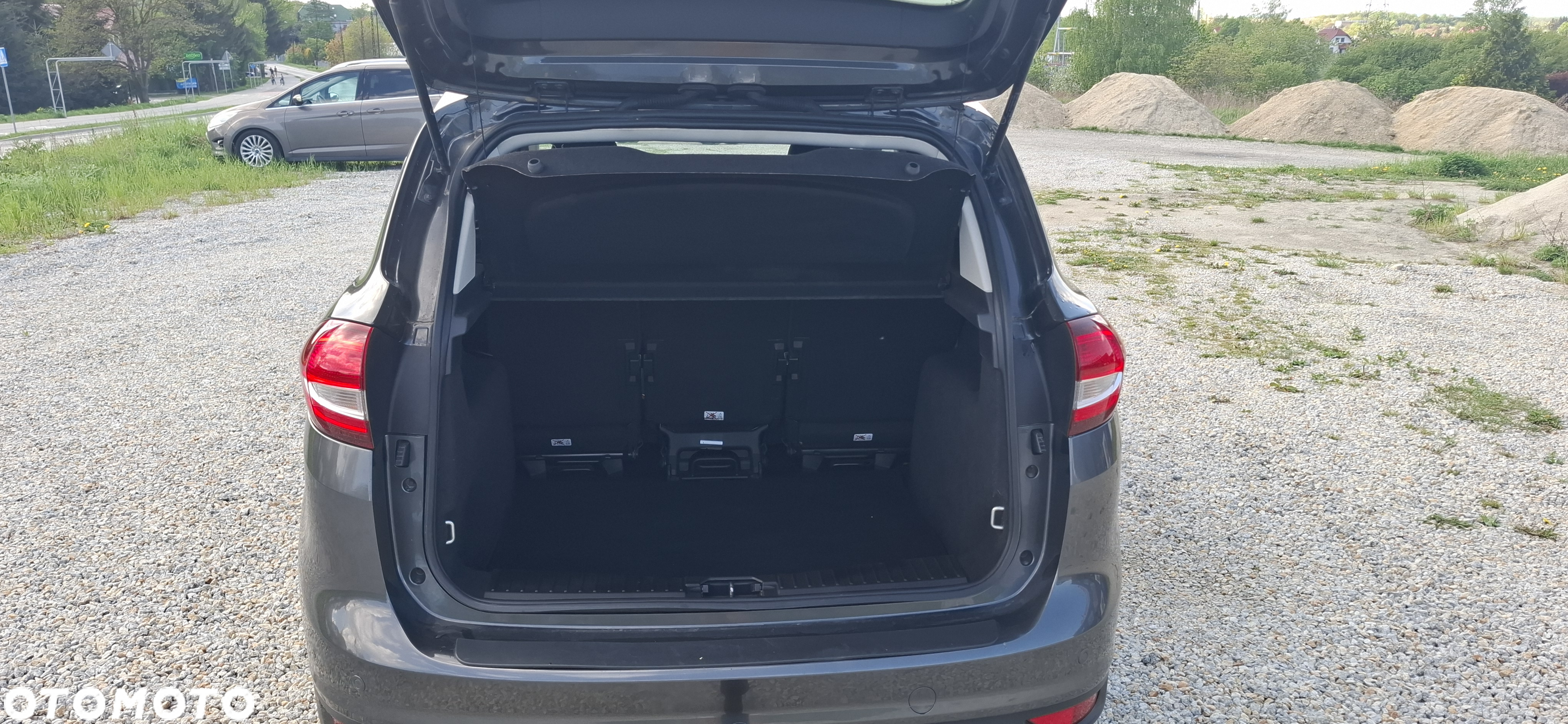 Ford C-MAX 1.5 TDCi Titanium - 13