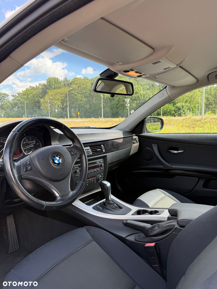 BMW Seria 3 - 10