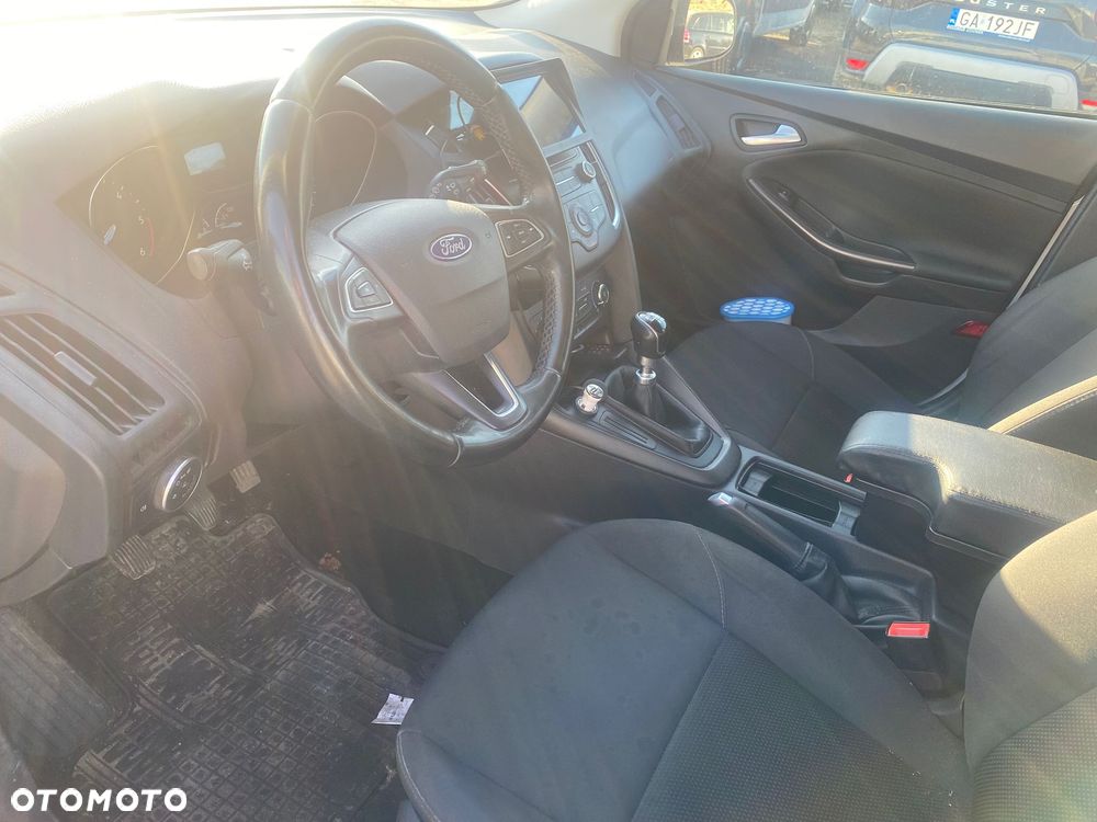 Ford Focus 1.5 TDCi Trend - 13