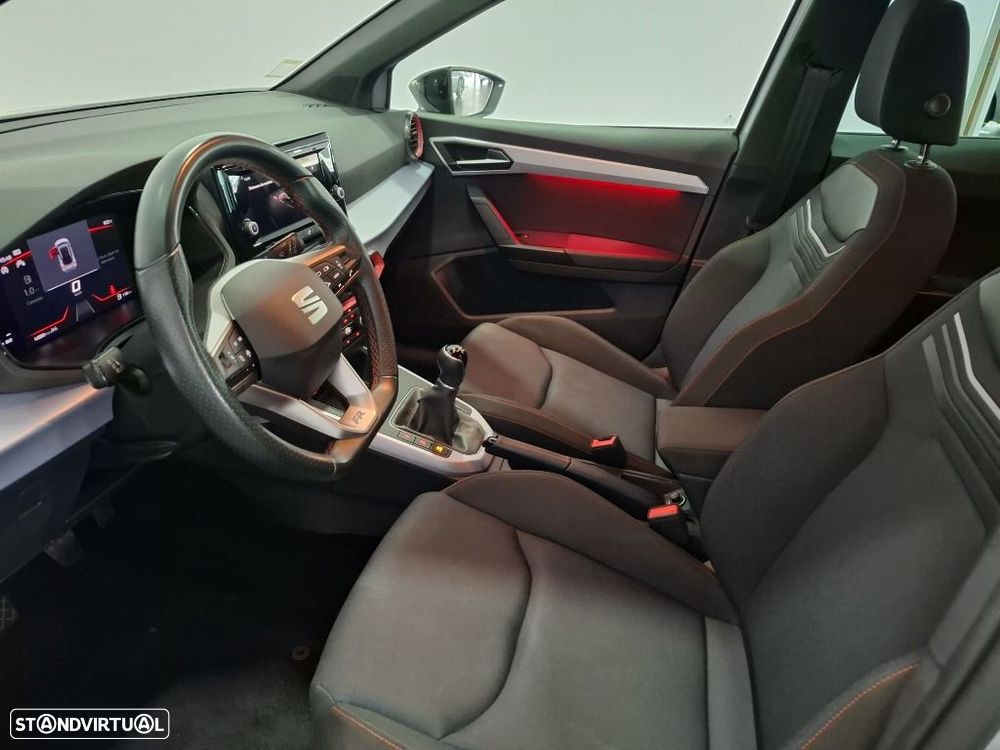 SEAT Arona 1.0 TSI FR - 12