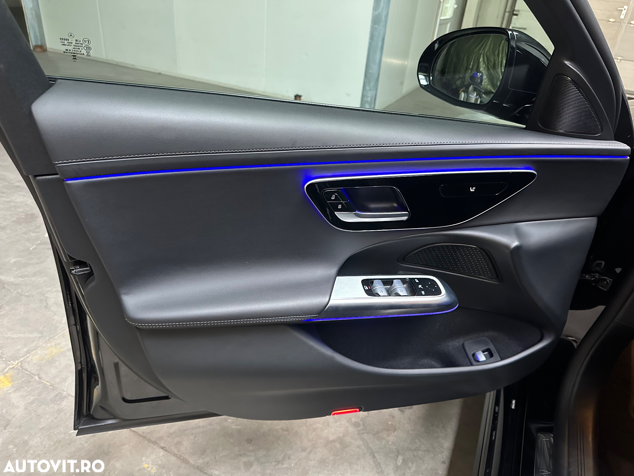 Mercedes-Benz E 220 d 9G-TRONIC Edition AMG Line - 28