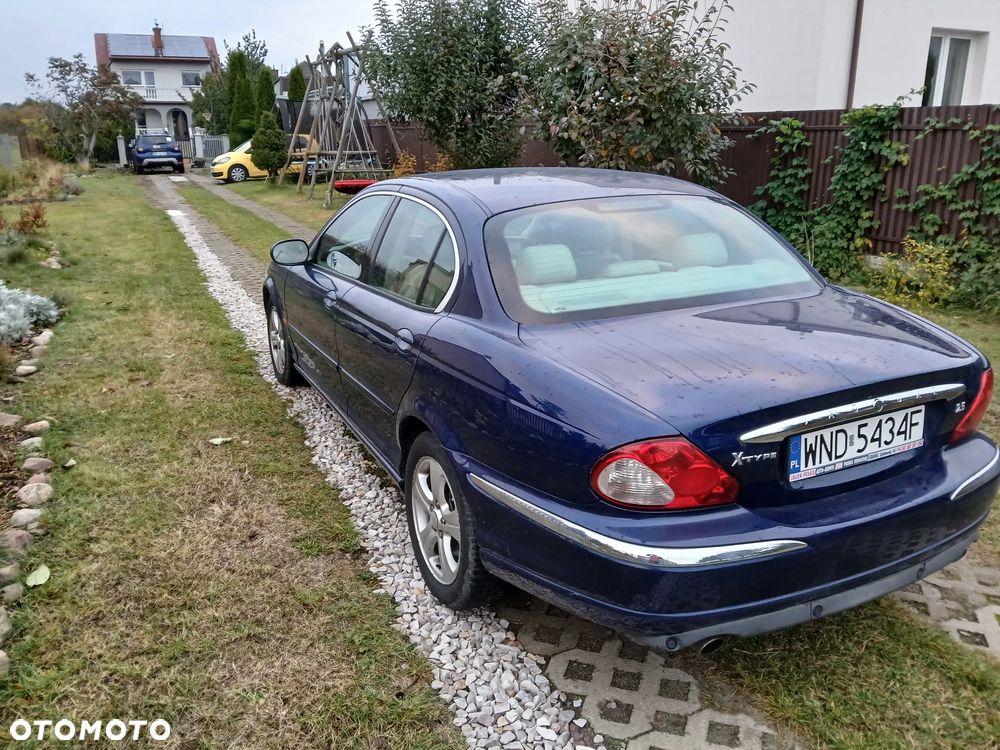 Jaguar X-Type 2.5 V6 4x4 Executive - 9