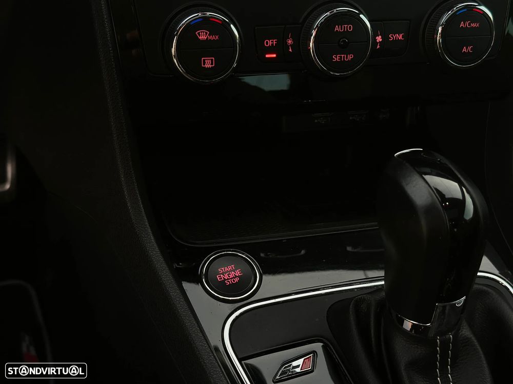 SEAT Leon 2.0 TSI Cupra DSG S/S - 27