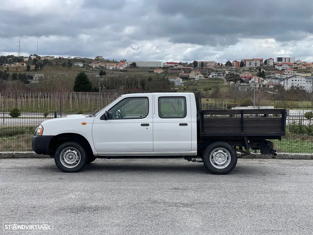 Nissan Pick-Up 2.5 Di - 5