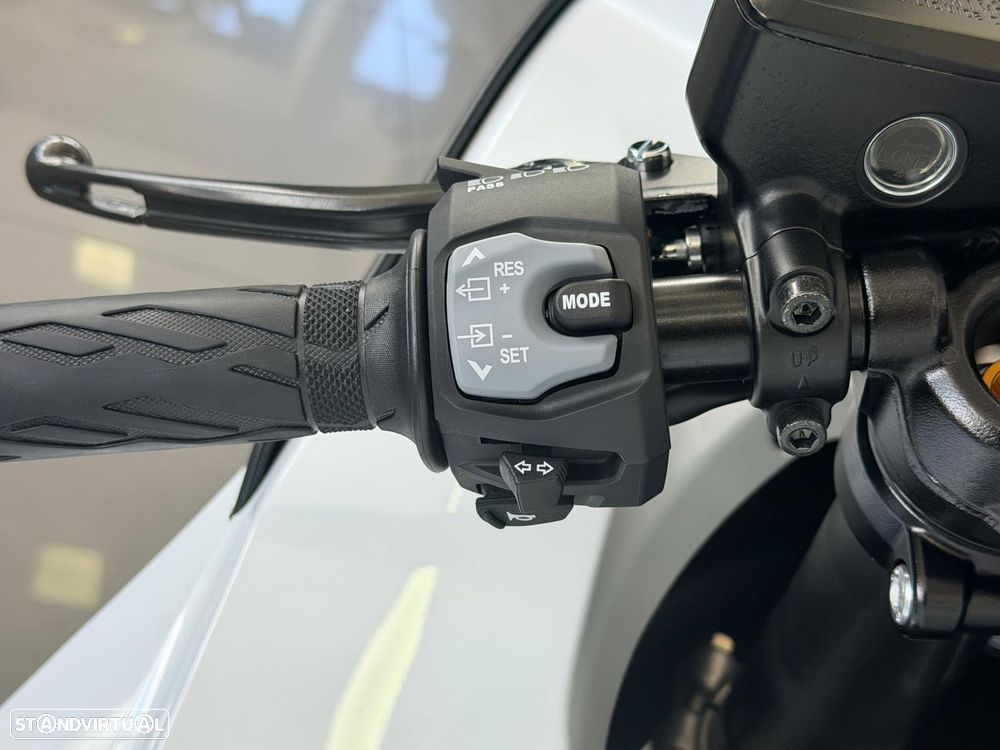 Suzuki Hayabusa - 6