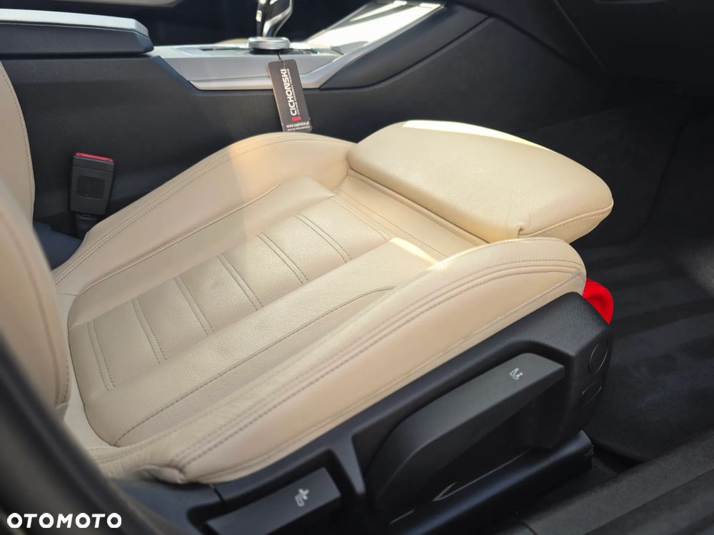 BMW Seria 3 - 36
