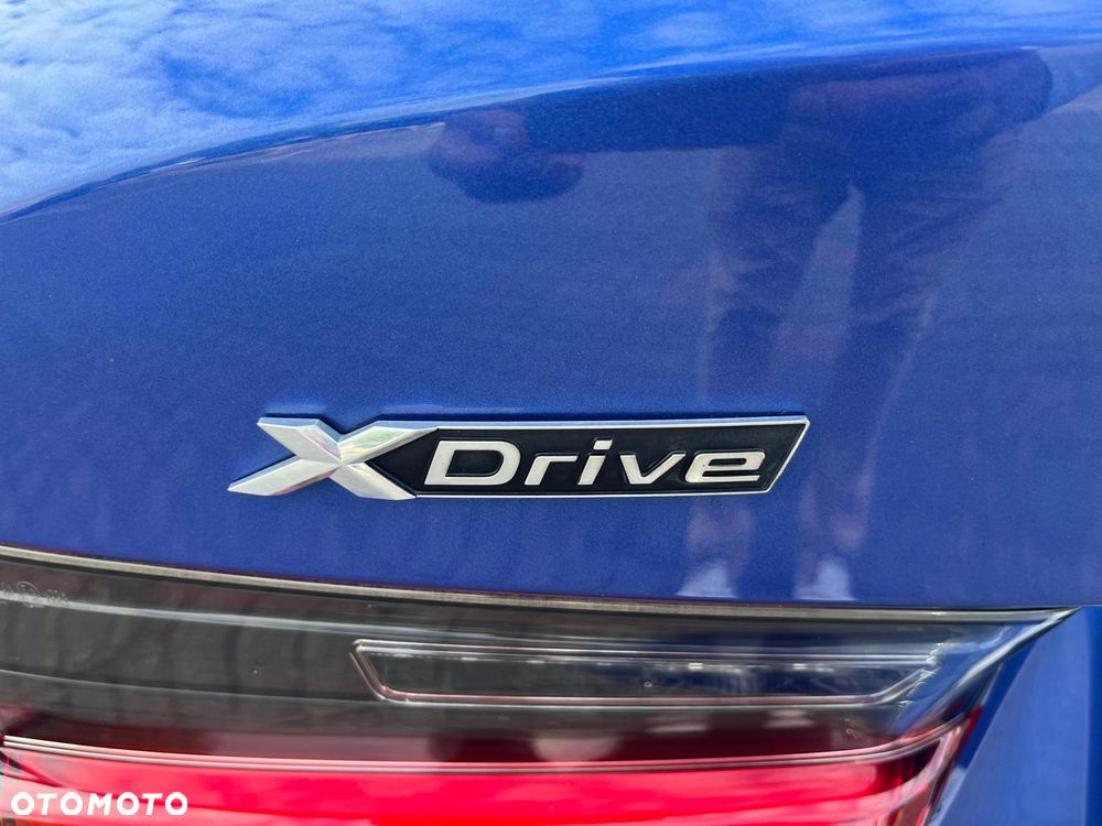 BMW Seria 3 330i M Sport sport - 6