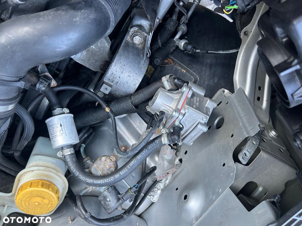 Fiat Doblo Kombi Maxi T-Jet Dynamic - 9