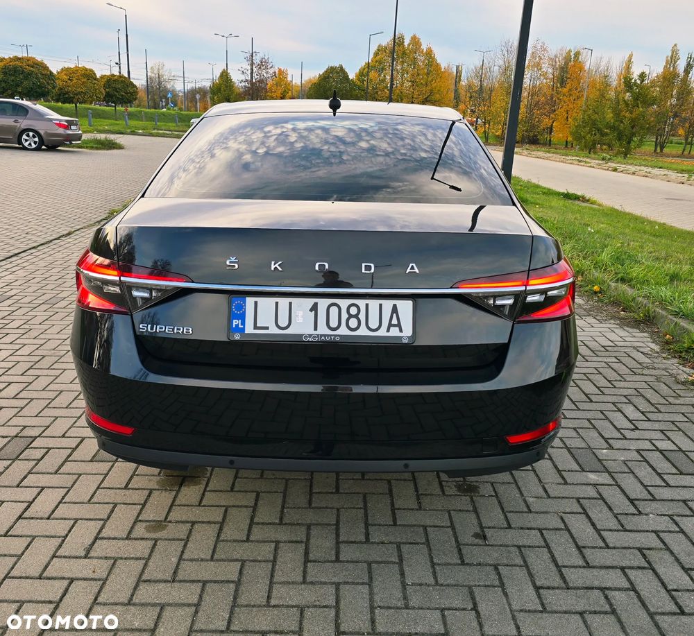 Skoda Superb 2.0 TSI Ambition DSG - 7