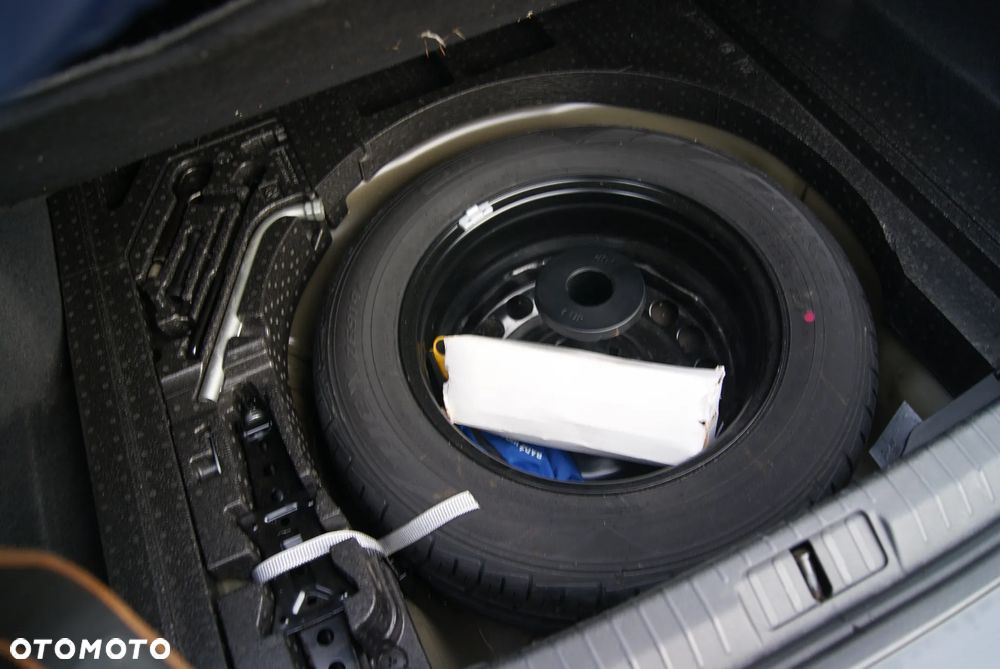 Volkswagen Passat 1.5 TSI EVO Elegance DSG - 12