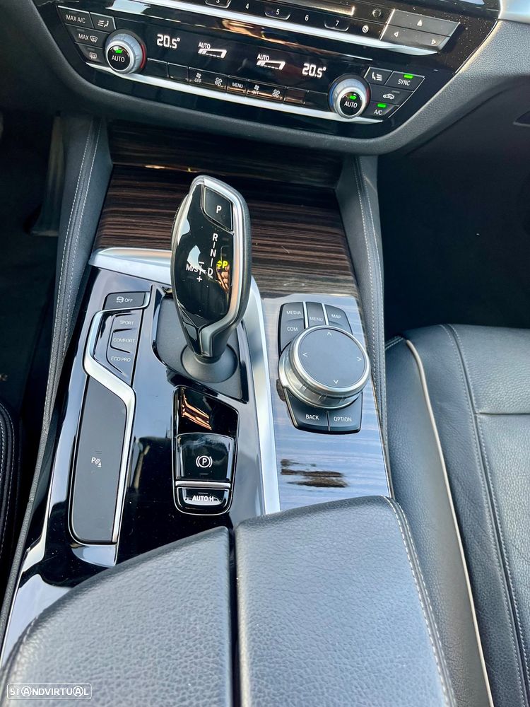 BMW 520 d Line Luxury Auto - 17