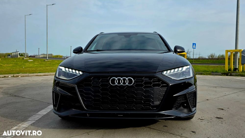 Audi A4 40 TFSI S tronic S line - 1