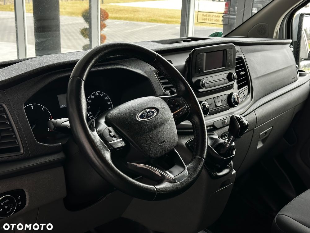 Ford Transit Custom - 8