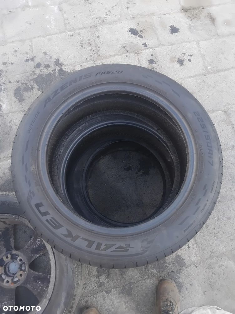 225/50/17 Falken Azenis FK 520 - 3