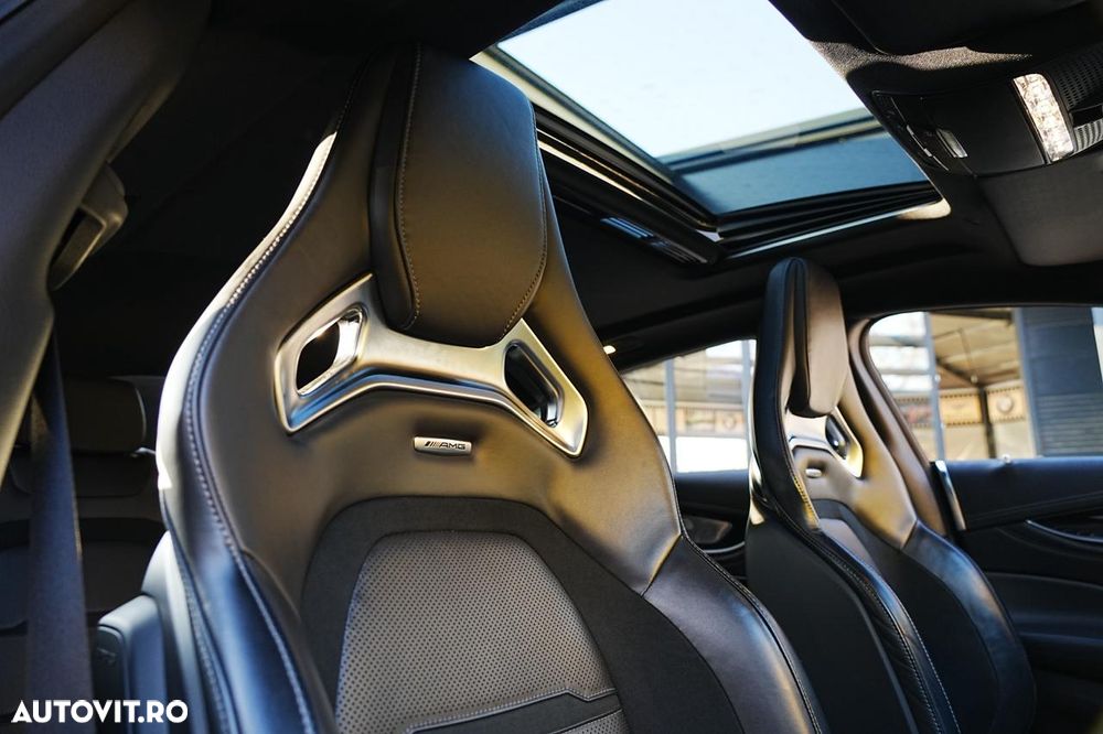 Mercedes-Benz AMG GT 4-door Coupe 63 4Matic Speedshift MCT 9G - 16