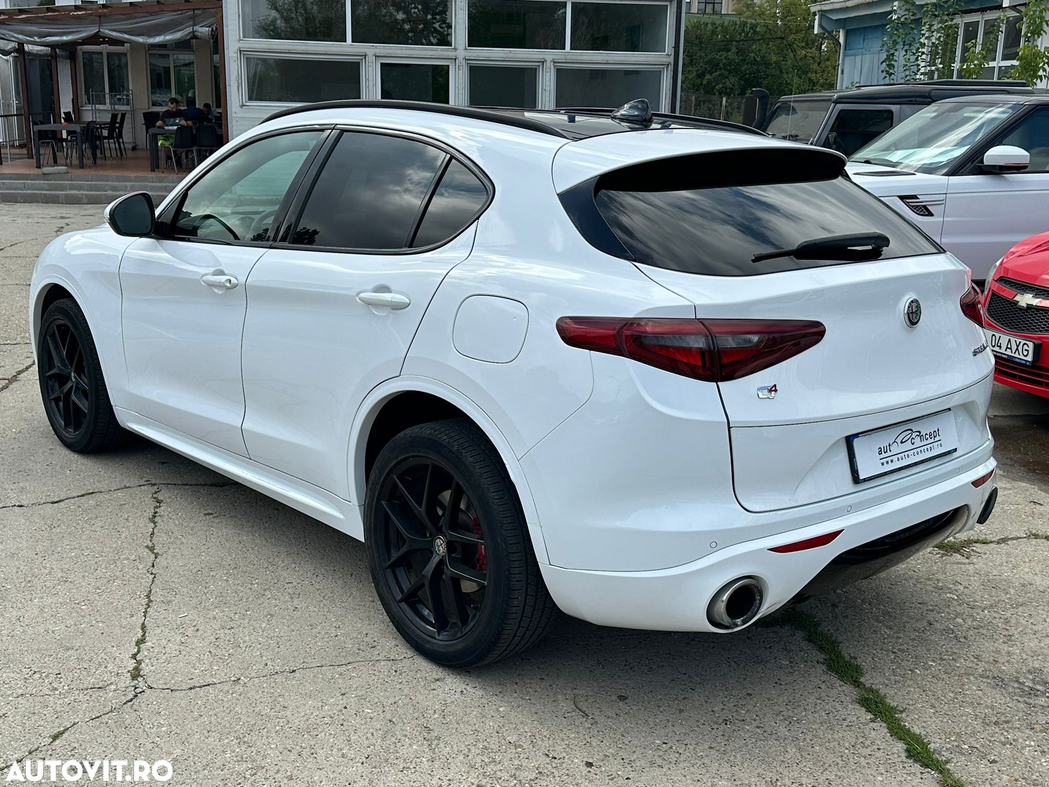 Alfa Romeo Stelvio - 5