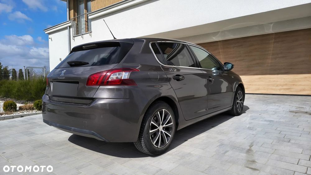 Peugeot 308 1.2 PureTech Style S&S - 3
