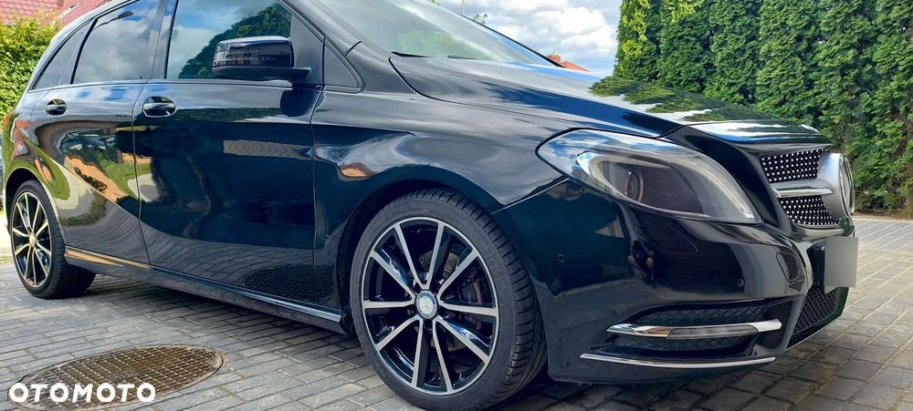 Mercedes-Benz Klasa B 180 (CDI) d 7G-DCT AMG Line - 21