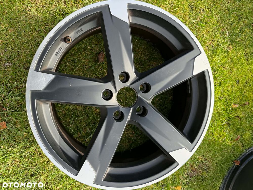 Oryginalne felgi do Audi a3 sportback, 2013 rok, 8v - 4
