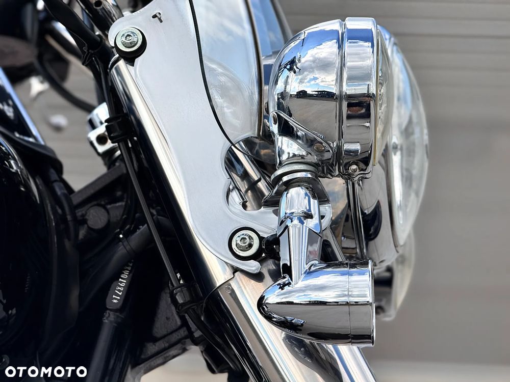 Harley-Davidson Softail Heritage Classic - 12