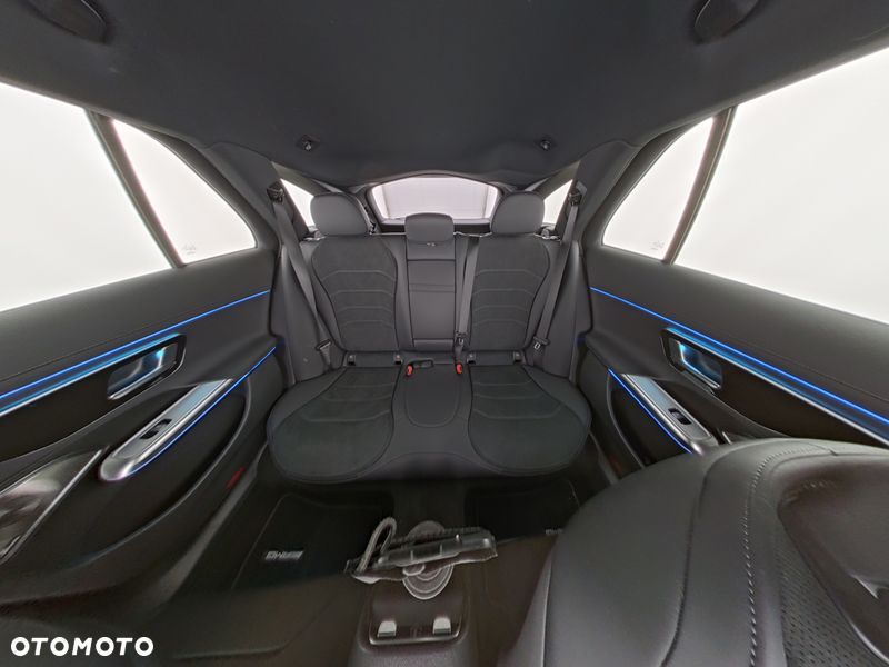 Mercedes-Benz Klasa E 220 d 4Matic 9G-TRONIC Edition AMG Line - 10