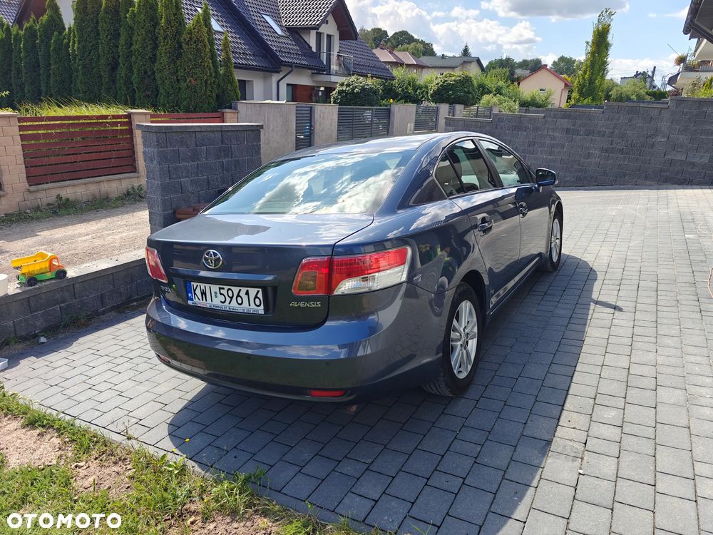 Toyota Avensis 2.0 D-4D Sol - 6