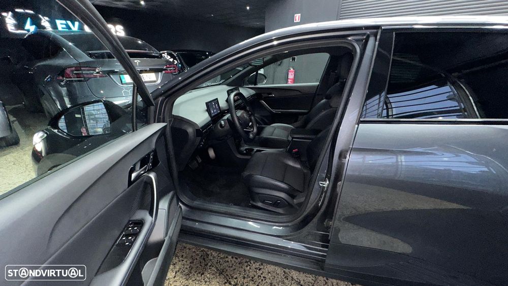MG MG4 4 Luxury 64 kWh - 11