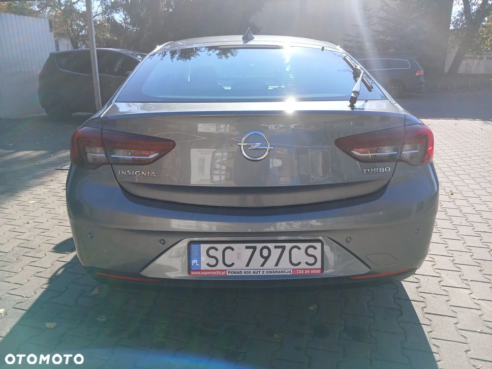 Opel Insignia 1.5 T Enjoy S&S Eco - 10