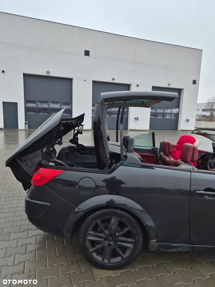 Renault Megane 1.9 dCi Coupe-Cabriolet Luxe Privilege - 24