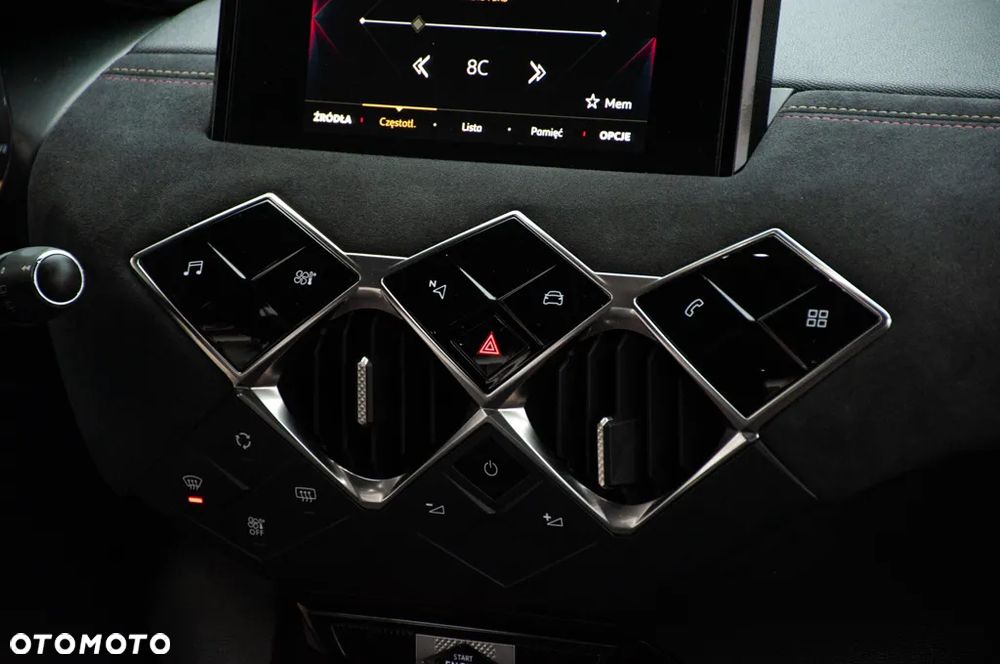 DS Automobiles DS 3 Crossback 1.5 BlueHDi Performance Line - 19