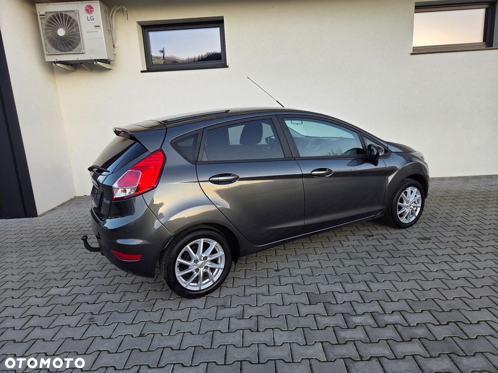Ford Fiesta - 17