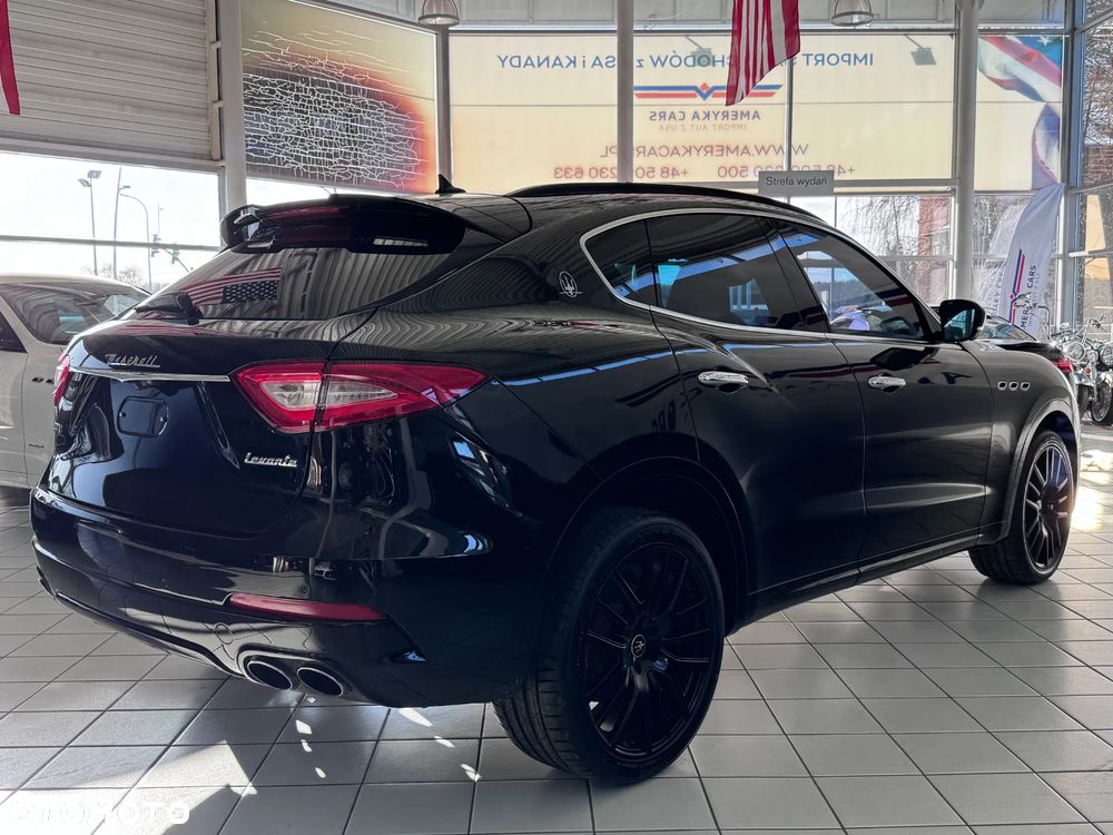 Maserati Levante S Q4 - 6