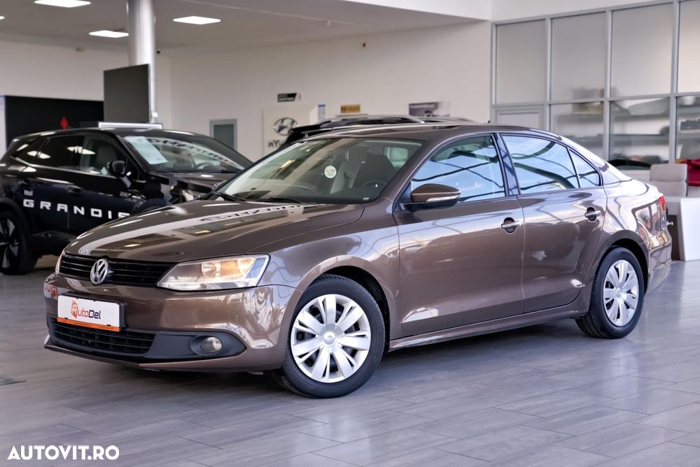 Volkswagen Jetta 2011 photo 3