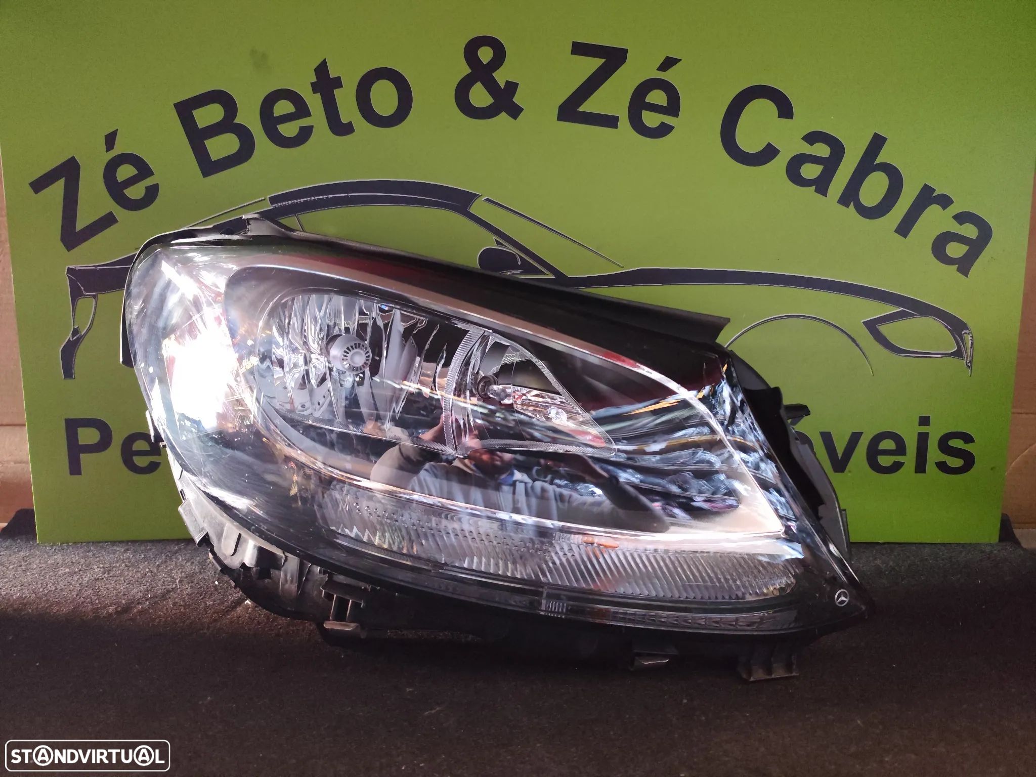 MERCEDES C W205 FAROL DIREITO - FF634 - 1