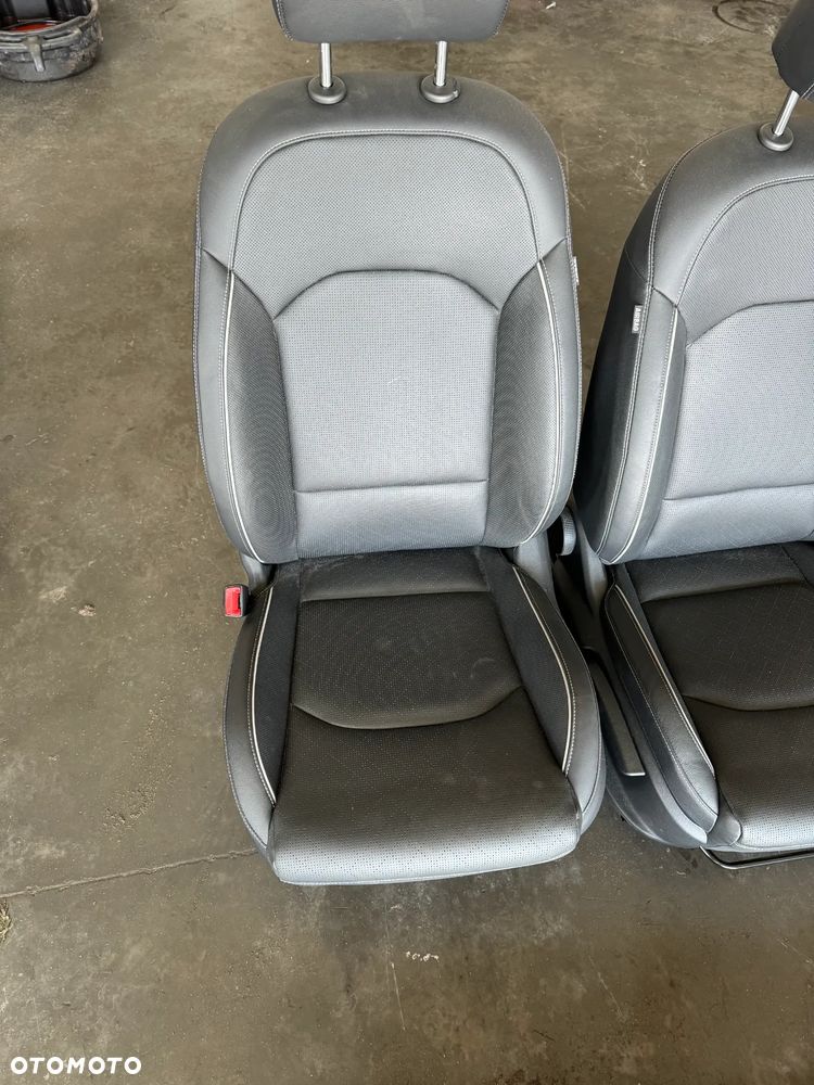 Fotele komplet wnętrze skóra Kia Ceed III LIFT GT HB - 2