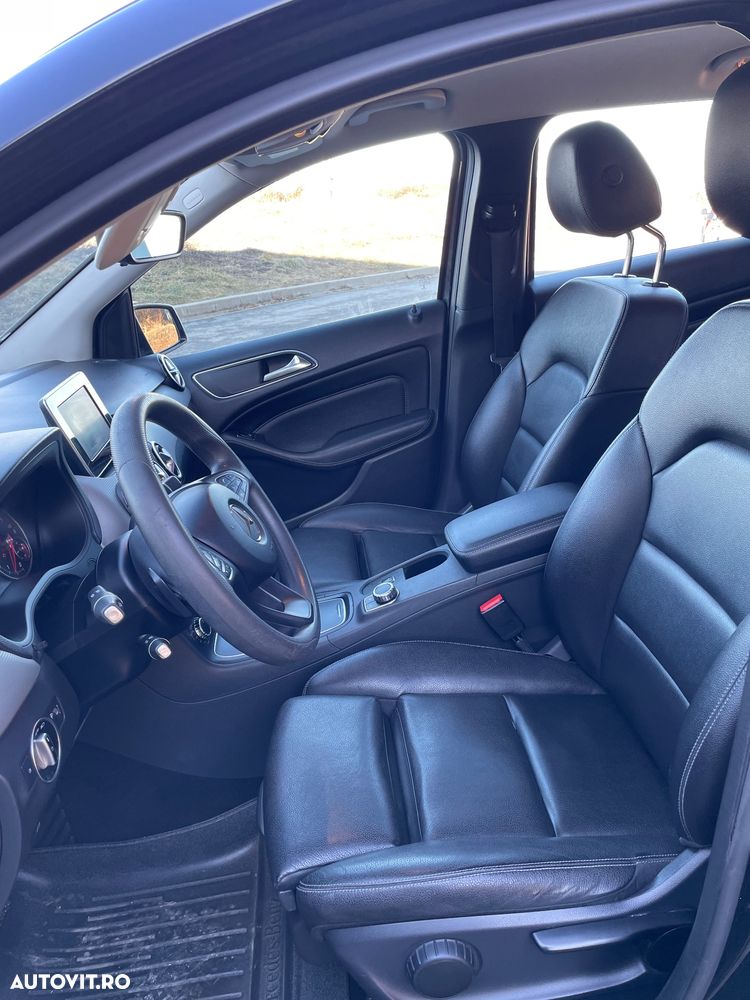 Mercedes-Benz B 200 d 4Matic 7G-DCT - 23