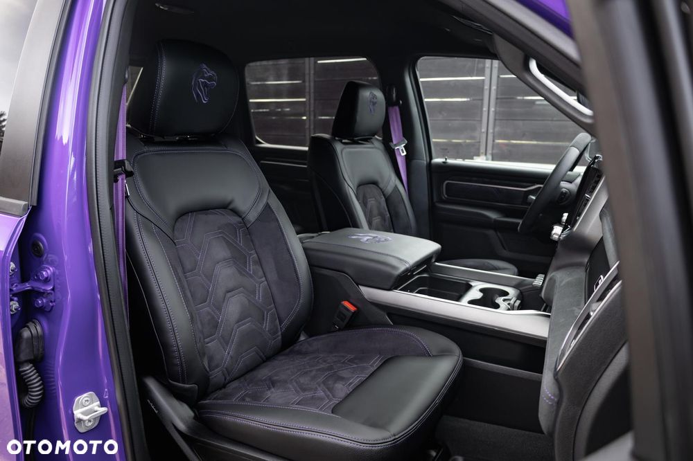 RAM 1500 5.7 Crew Cab Bighorn - 38
