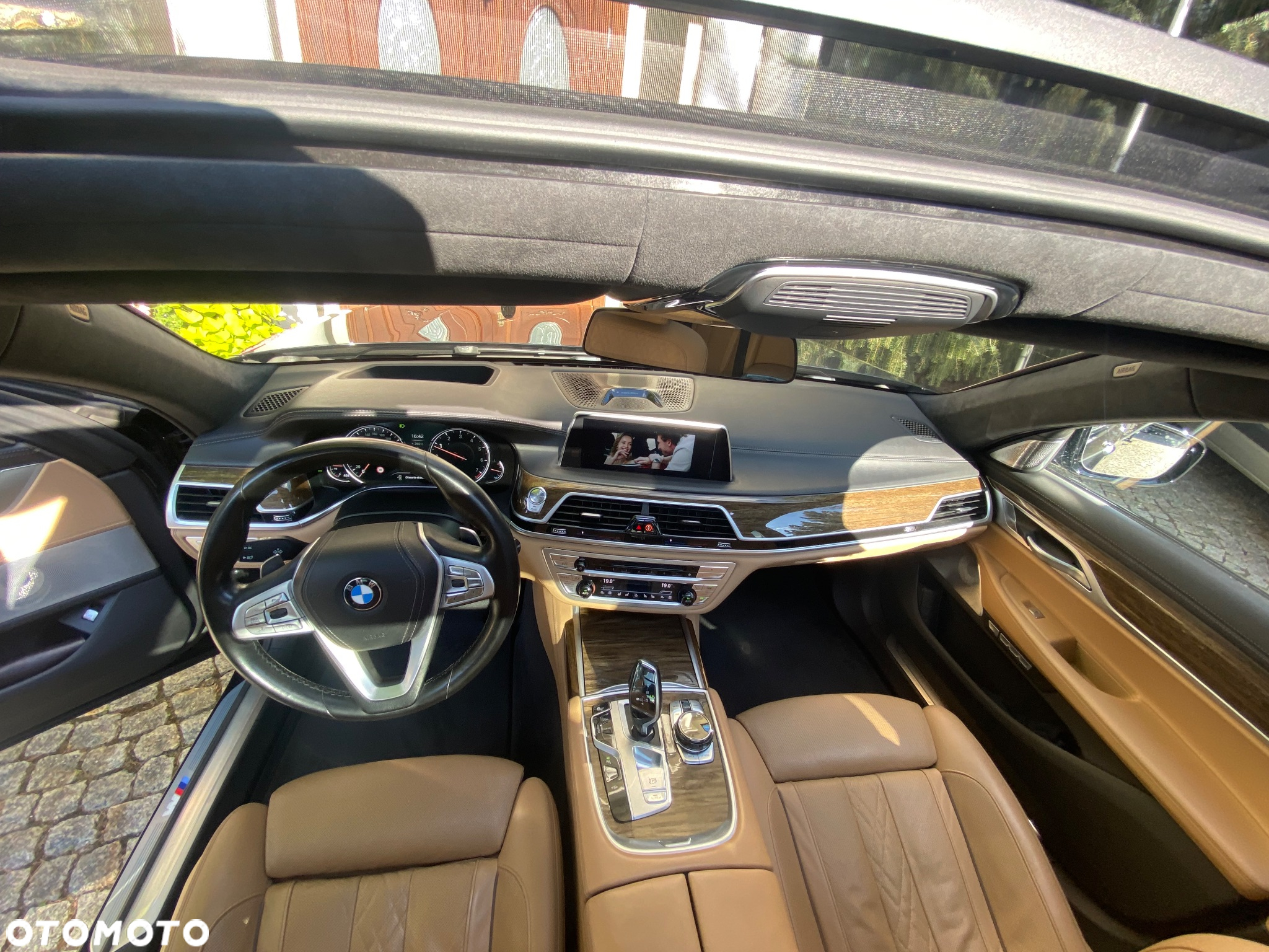 BMW Seria 7 750Li xDrive - 8