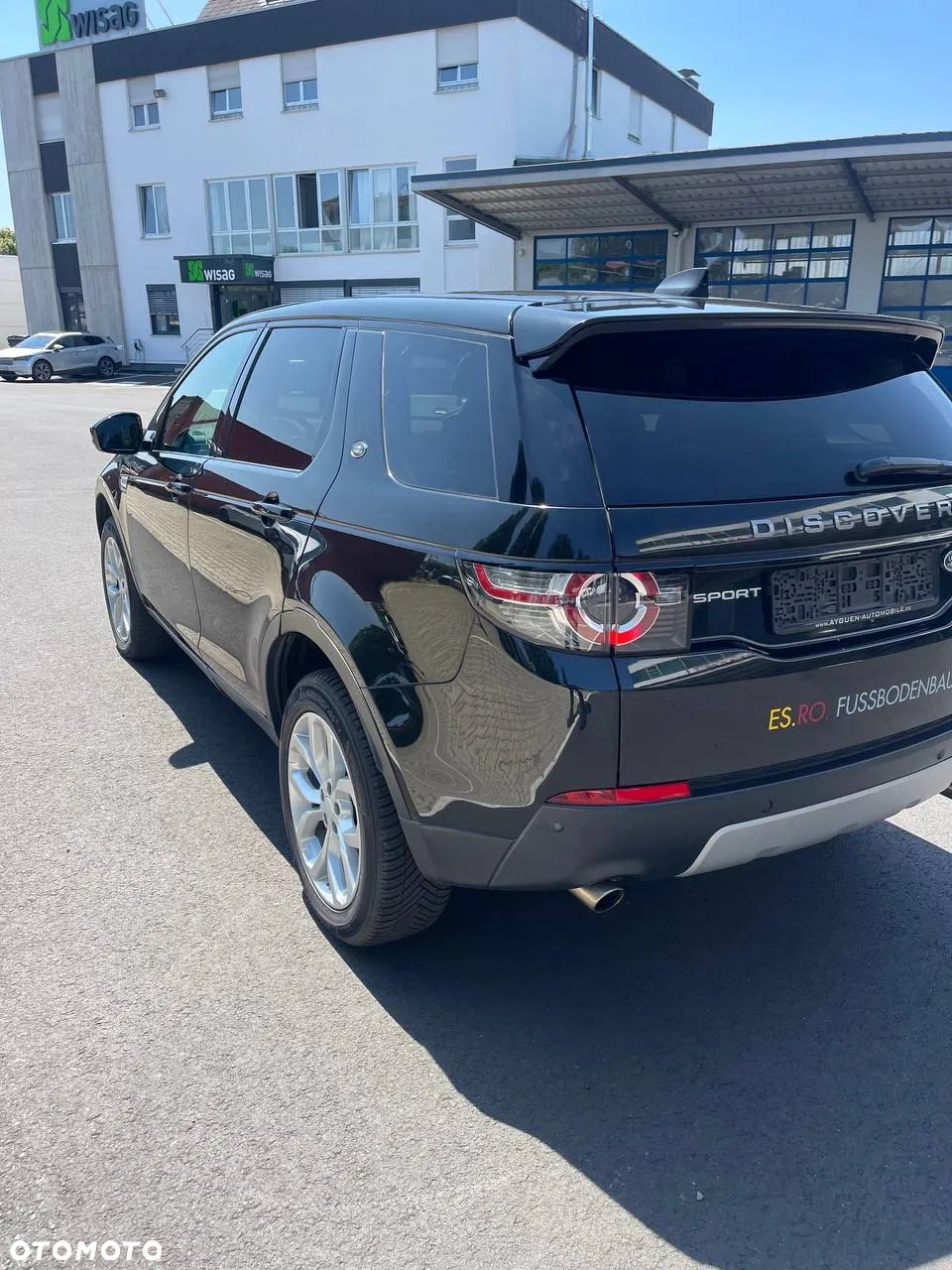 Land Rover Discovery Sport 2.0 TD4 HSE - 9