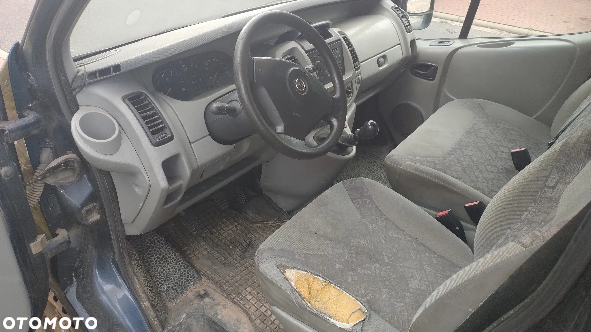 Opel Vivaro - 9