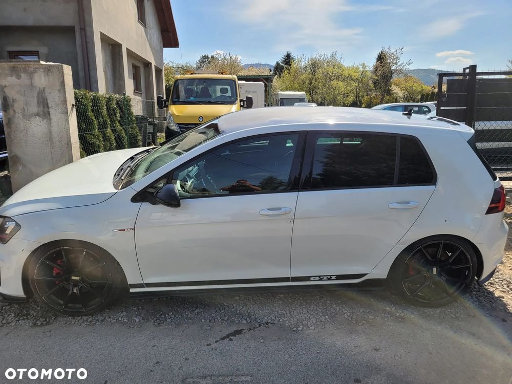 Volkswagen Golf 2.0 TSI BMT GTI - 16