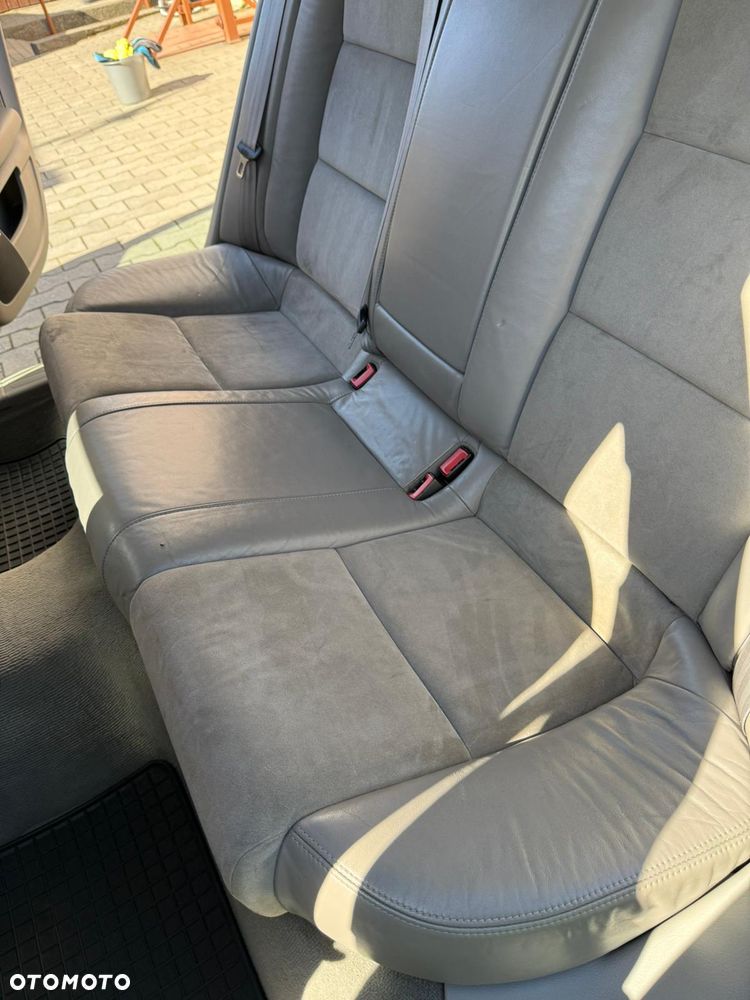 Audi A6 Avant 3.0 TDI DPF quattro tiptronic - 6
