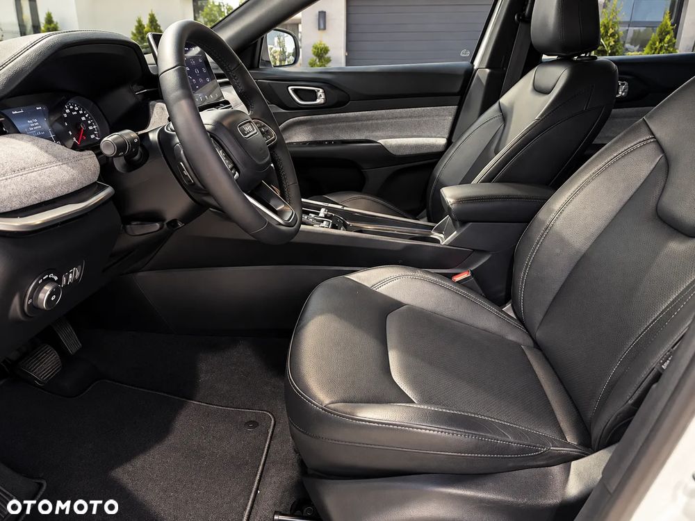 Jeep Compass - 9