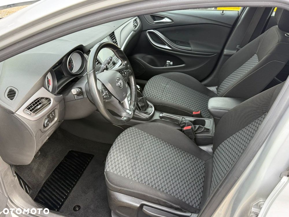 Opel Astra 1.6 CDTI Energy - 12